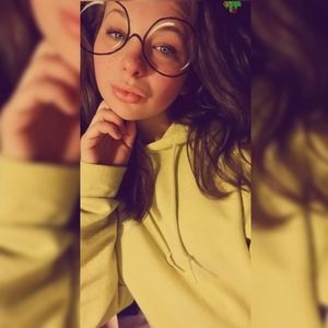 Meet your Posher, Kaitlin